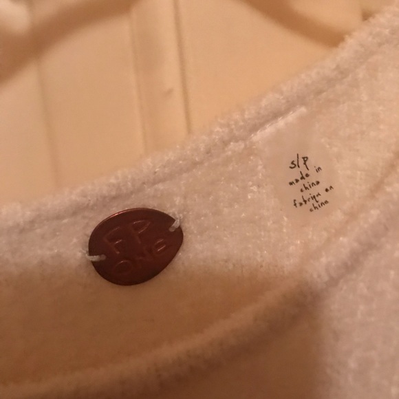 Free people ruffle top - Picture 2 of 4